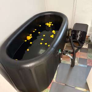 Ice Bath Therapy (Cold Water Immersion – CWI)